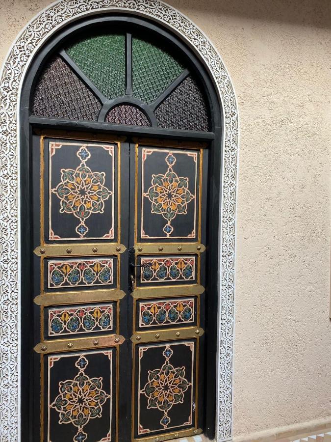 Zyna Guest house